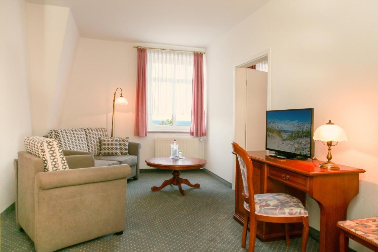 Hotel Esplanade Garni Ostseebad Kühlungsborn Buitenkant foto