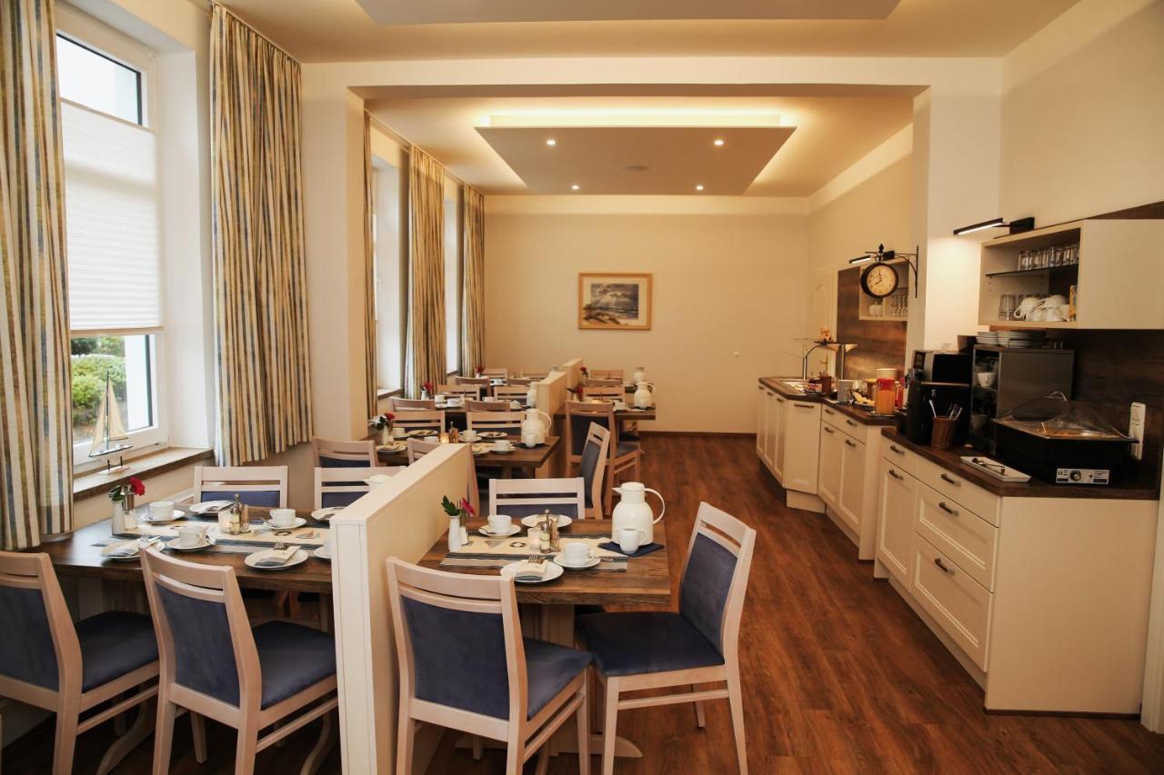 Hotel Esplanade Garni Ostseebad Kühlungsborn Buitenkant foto
