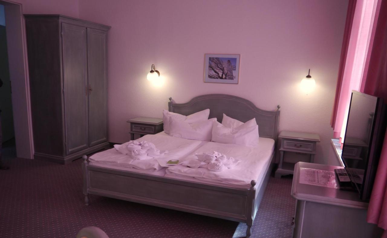 Hotel Esplanade Garni Ostseebad Kühlungsborn Buitenkant foto